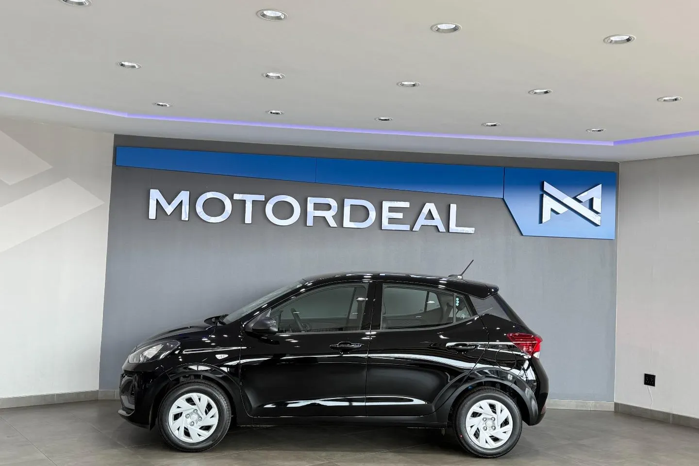 2026 Hyundai Grand i10 1.0 Motion Hatch, photo 10 of 12