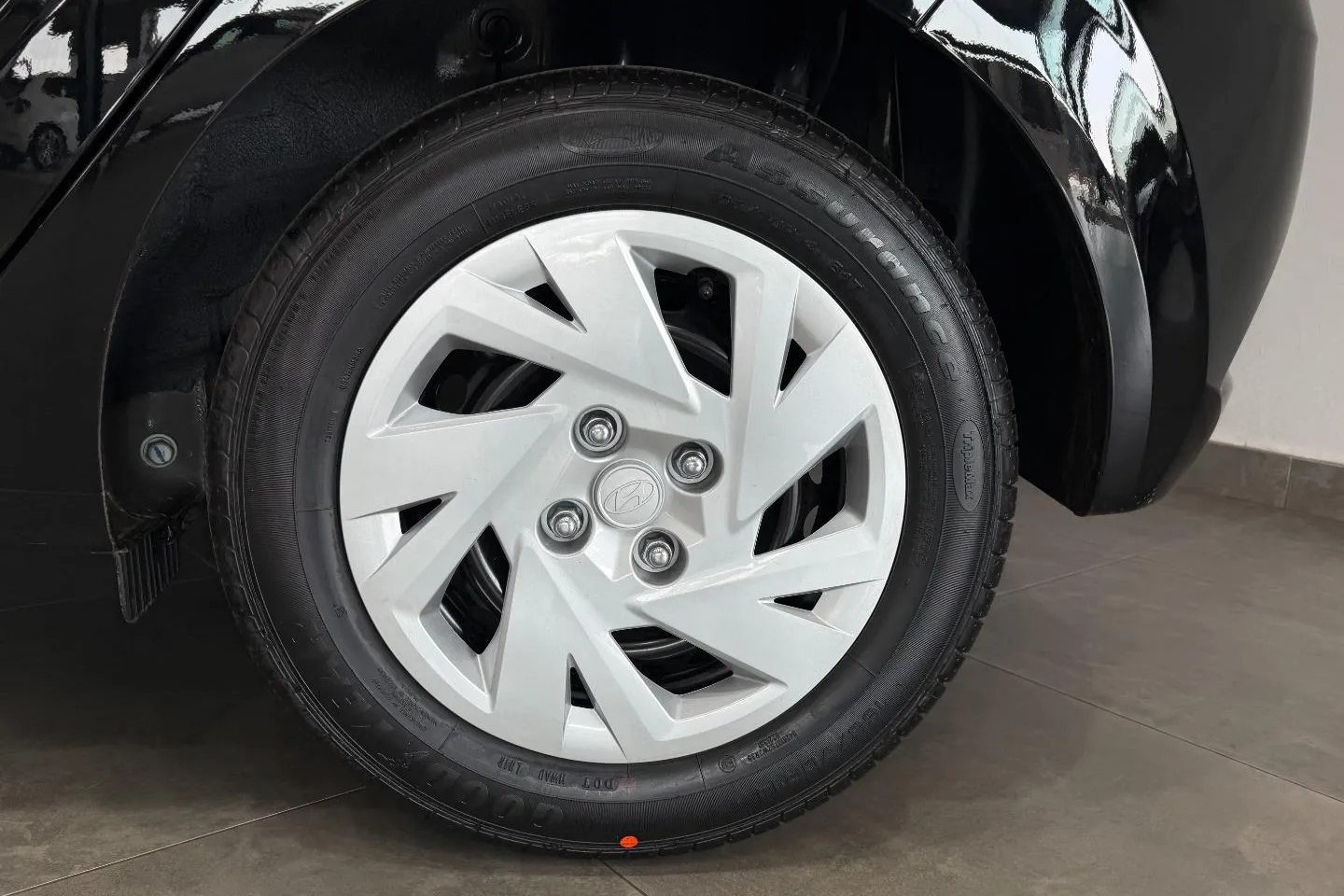 2026 Hyundai Grand i10 1.0 Motion Hatch, photo 19 of 21