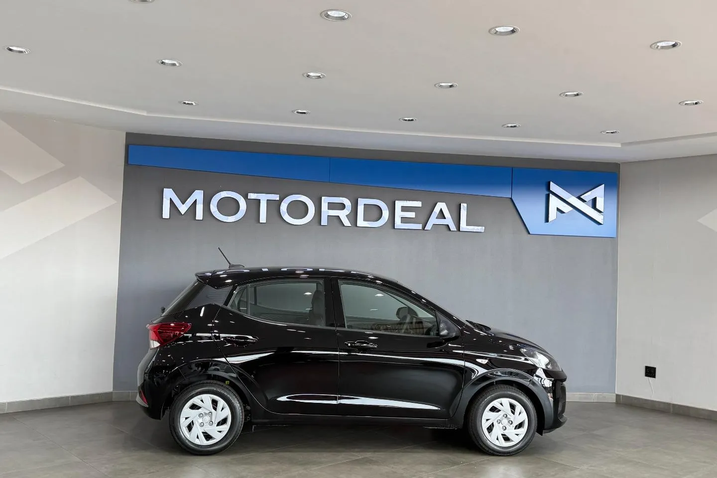 2026 Hyundai Grand i10 1.0 Motion Hatch, photo 5 of 12