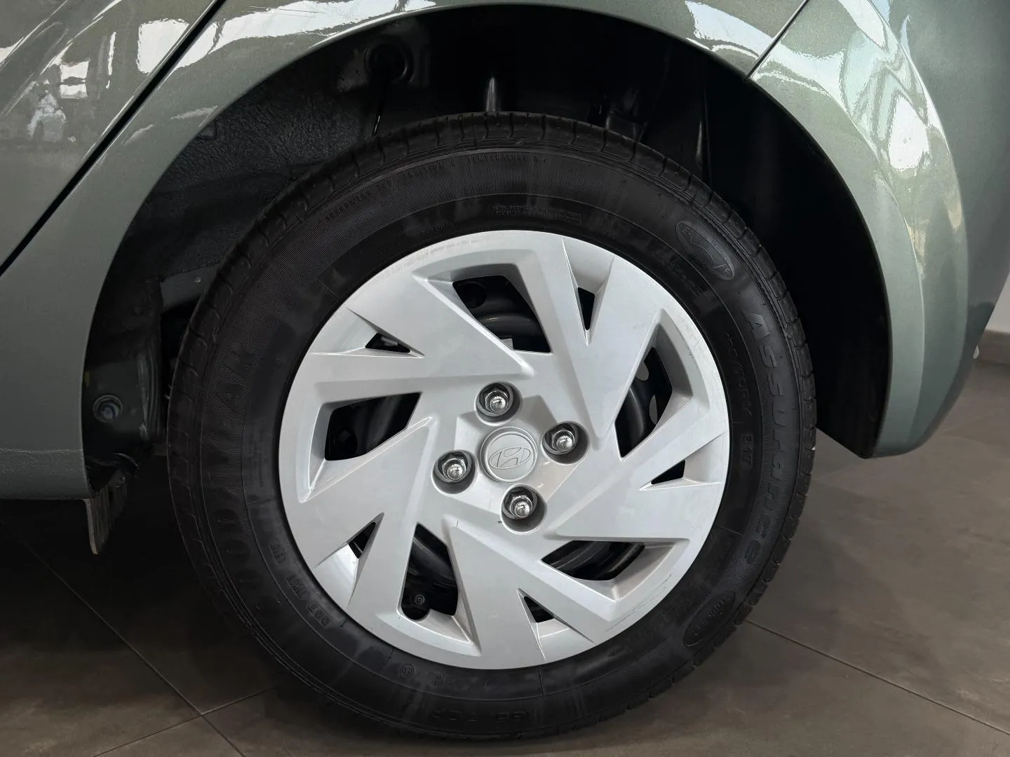 2026 Hyundai Grand i10 1.0 Premium Hatch, photo 12 of 21