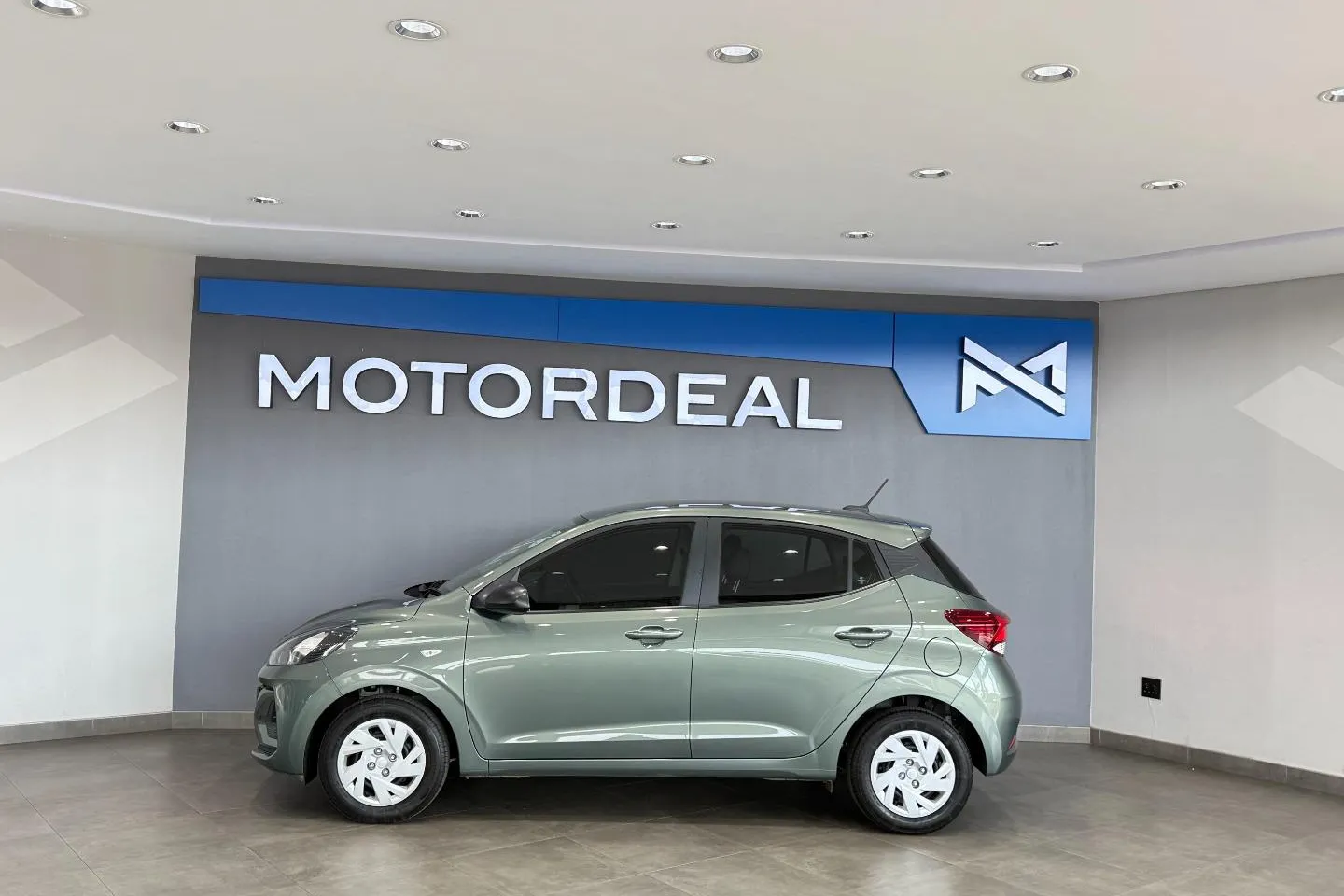 2026 Hyundai Grand i10 1.0 Premium Hatch, photo 4 of 13