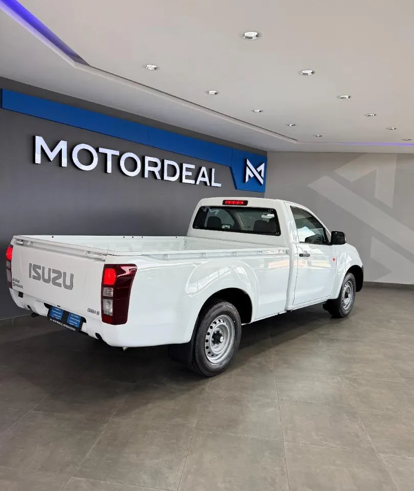 2026 Isuzu D-Max Gen 6 250C Single Cab, photo 4 of 11