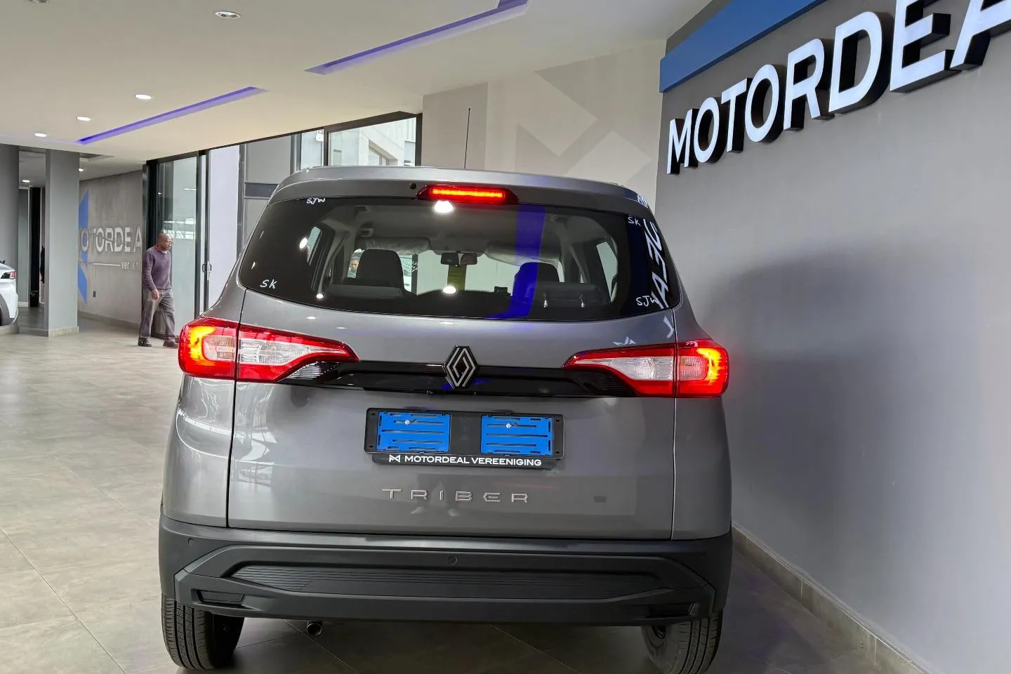 2026 Renault Triber 1.0 Evolution, photo 8 of 20