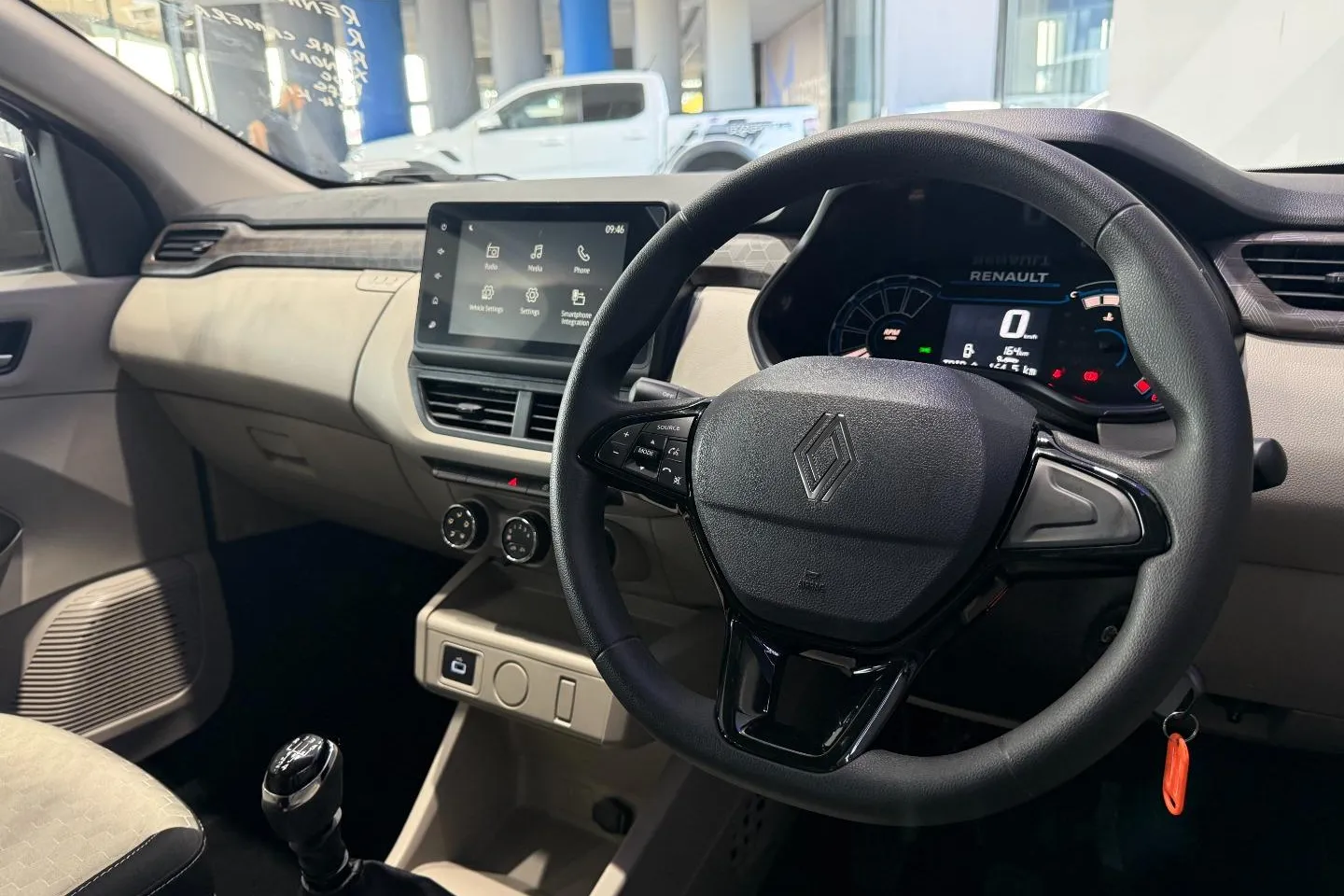 2026 Renault Triber 1.0 Techno, photo 17 of 25