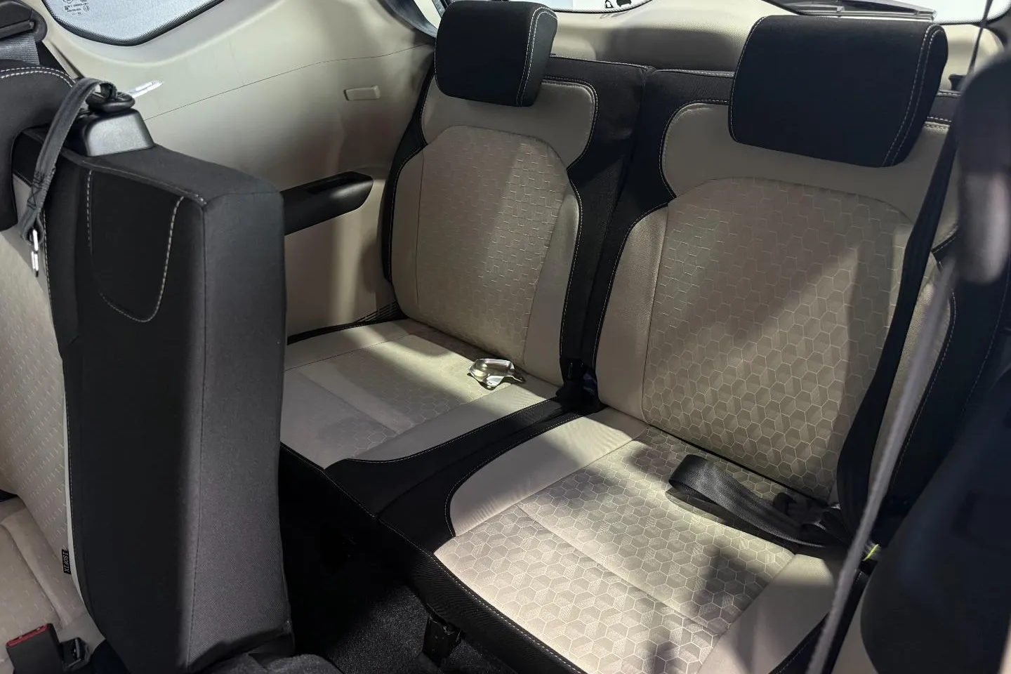 2026 Renault Triber 1.0 Techno, photo 22 of 25