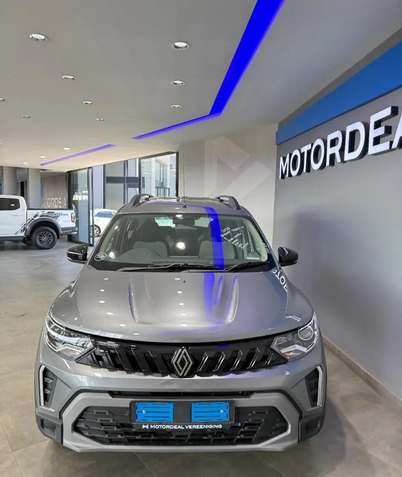 2026 Renault Triber 1.0 Techno, photo 8 of 25