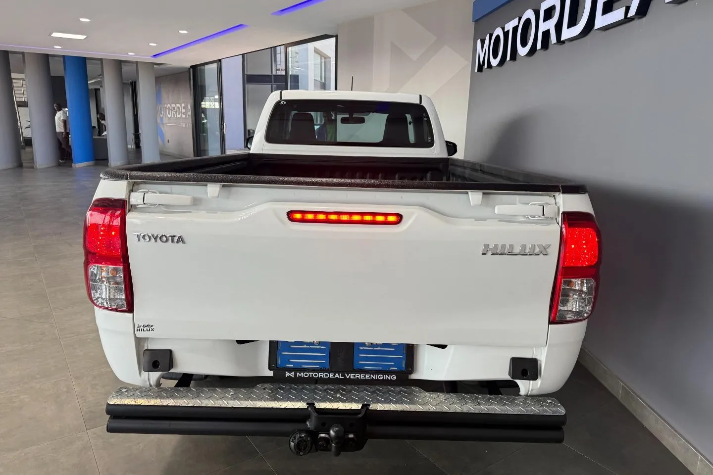 2026 Toyota Hilux 2.4GD Single Cab S (Aircon), photo 10 of 21