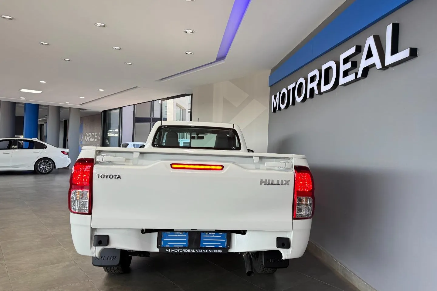 2026 Toyota Hilux 2.4GD Single Cab S (Aircon), photo 13 of 16