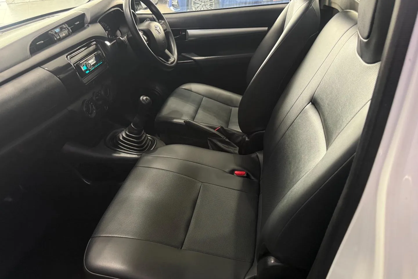 2026 Toyota Hilux 2.4GD Single Cab S (Aircon), photo 18 of 20
