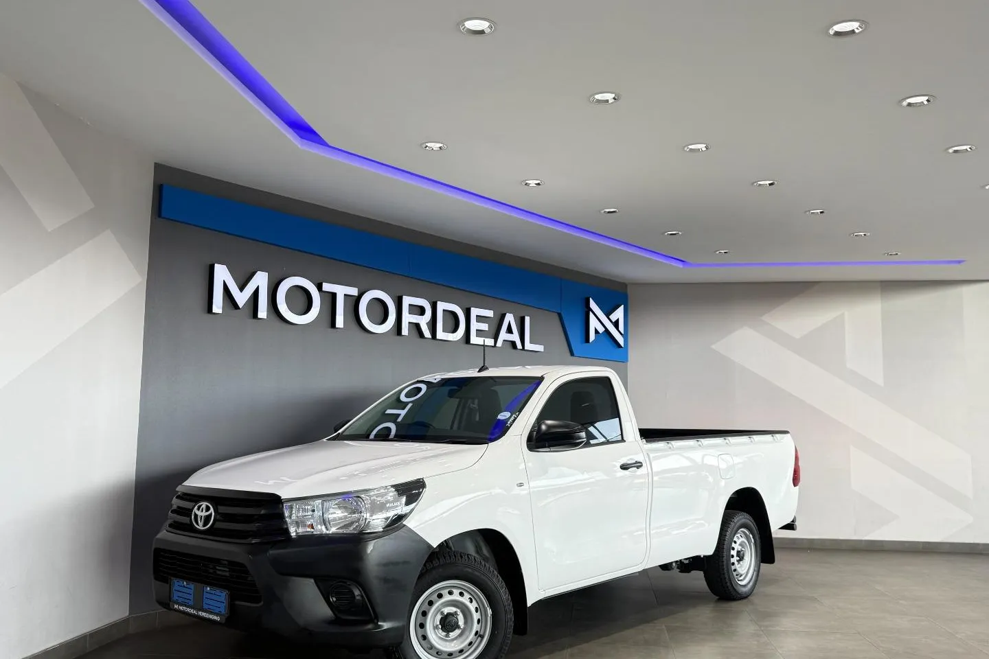 2026 Toyota Hilux 2.4GD Single Cab S (Aircon), photo 3 of 21