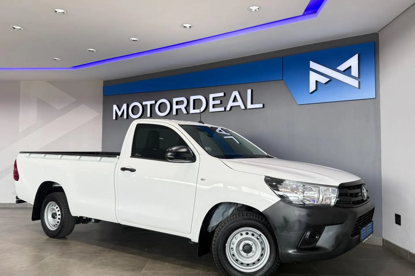 2026 Toyota Hilux 2.4GD Single Cab S (Aircon), photo 7 of 21