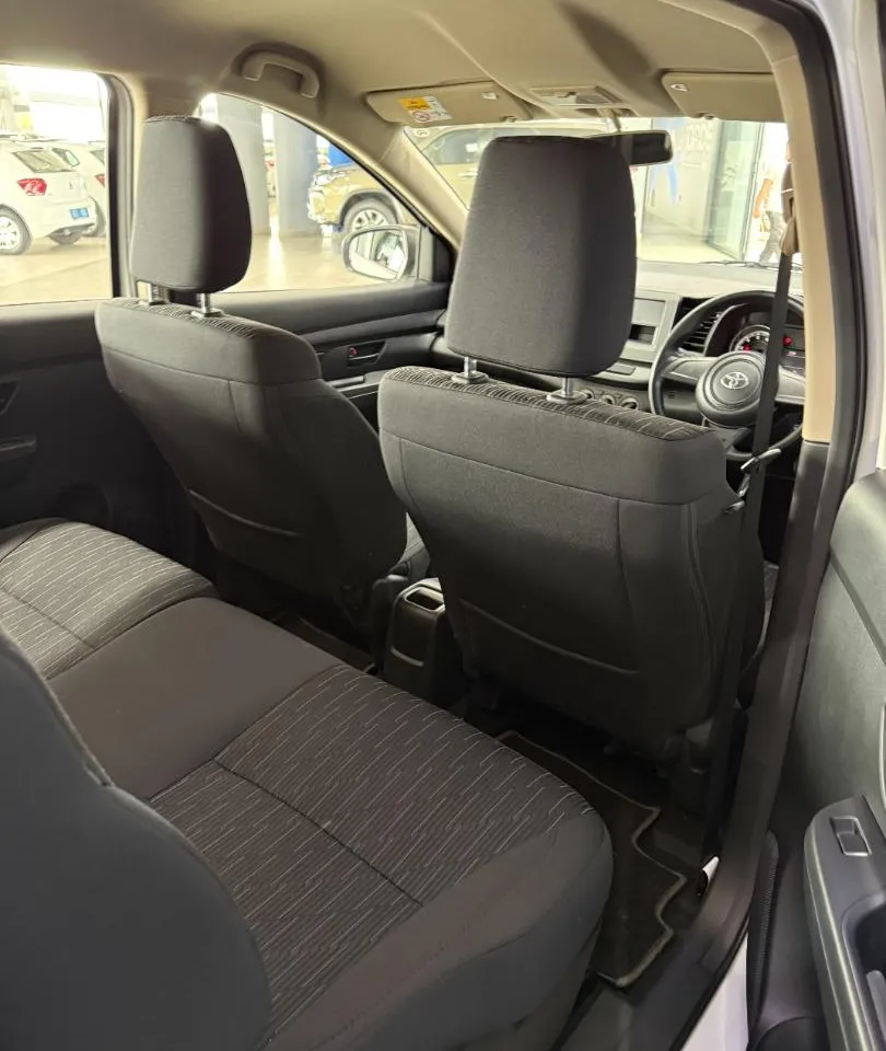 2026 Toyota Rumion 1.5 S, photo 13 of 16