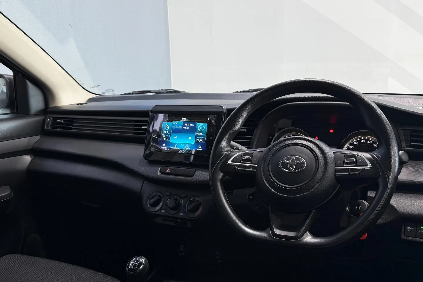 2026 Toyota Rumion 1.5 SX Manual, photo 21 of 23