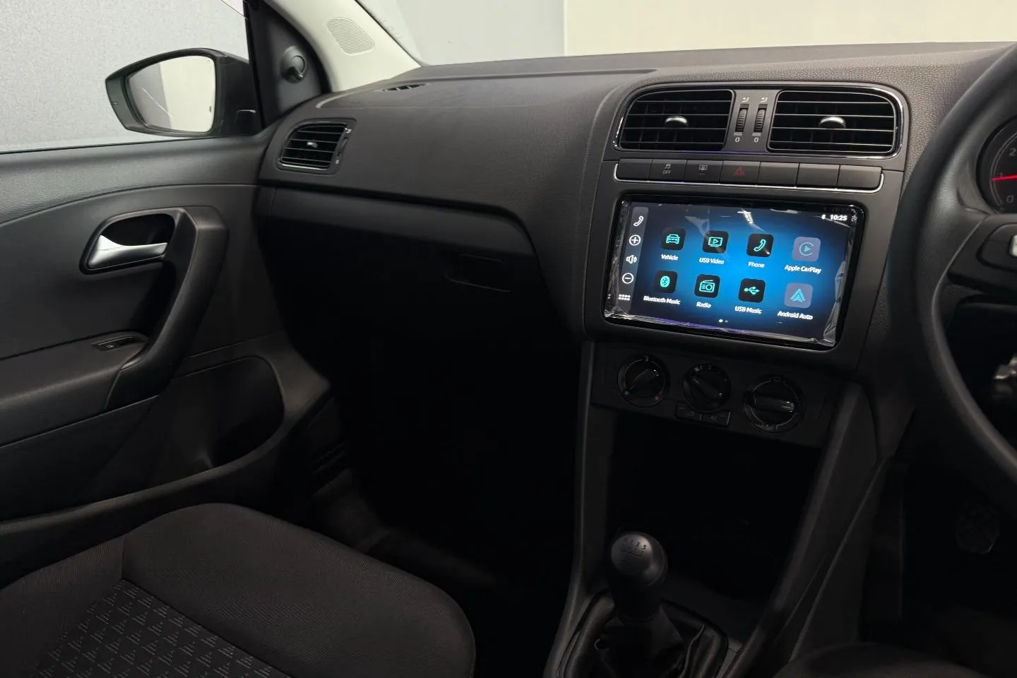 2026 Volkswagen Polo Vivo Hatch 1.4, photo 14 of 21