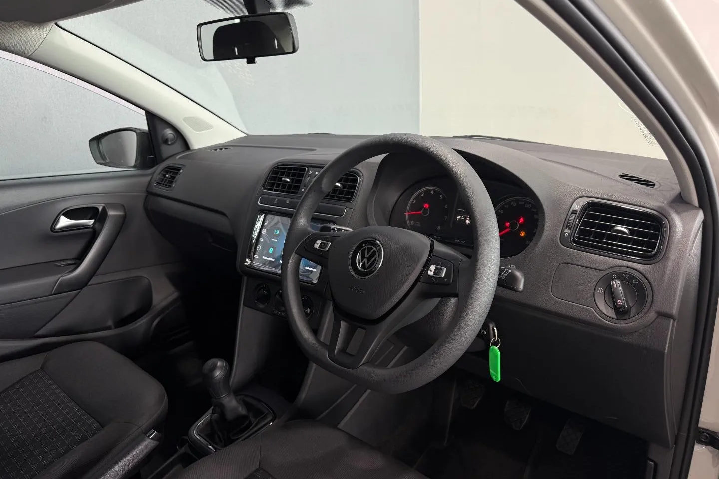 2026 Volkswagen Polo Vivo Hatch 1.4, photo 15 of 21