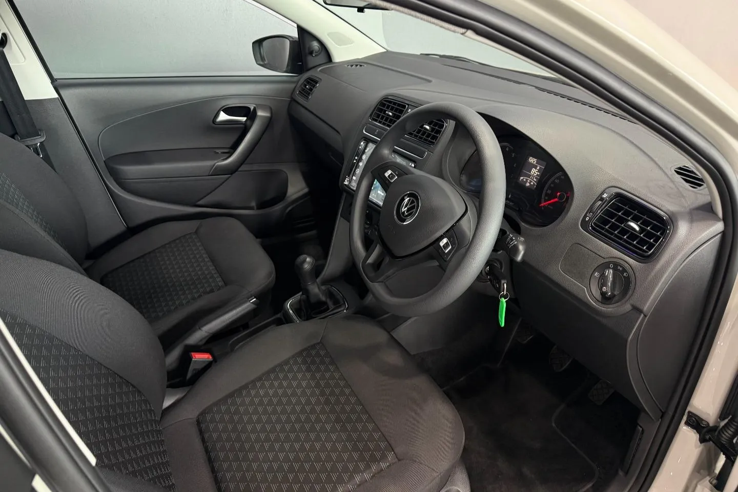 2026 Volkswagen Polo Vivo Hatch 1.4, photo 17 of 21