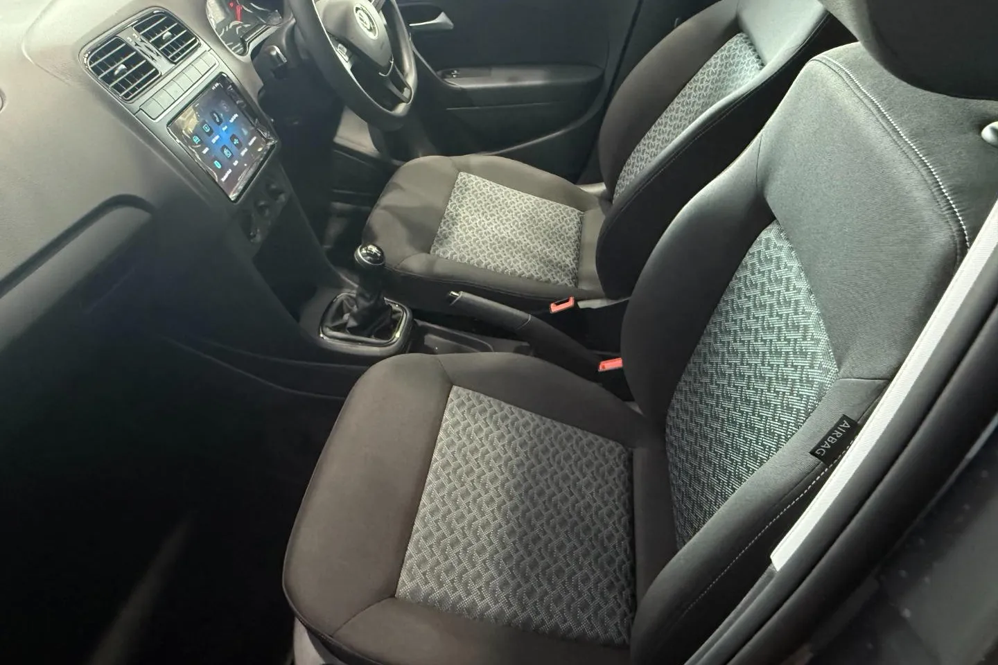 2026 Volkswagen Polo Vivo Hatch 1.4 Life, photo 14 of 24