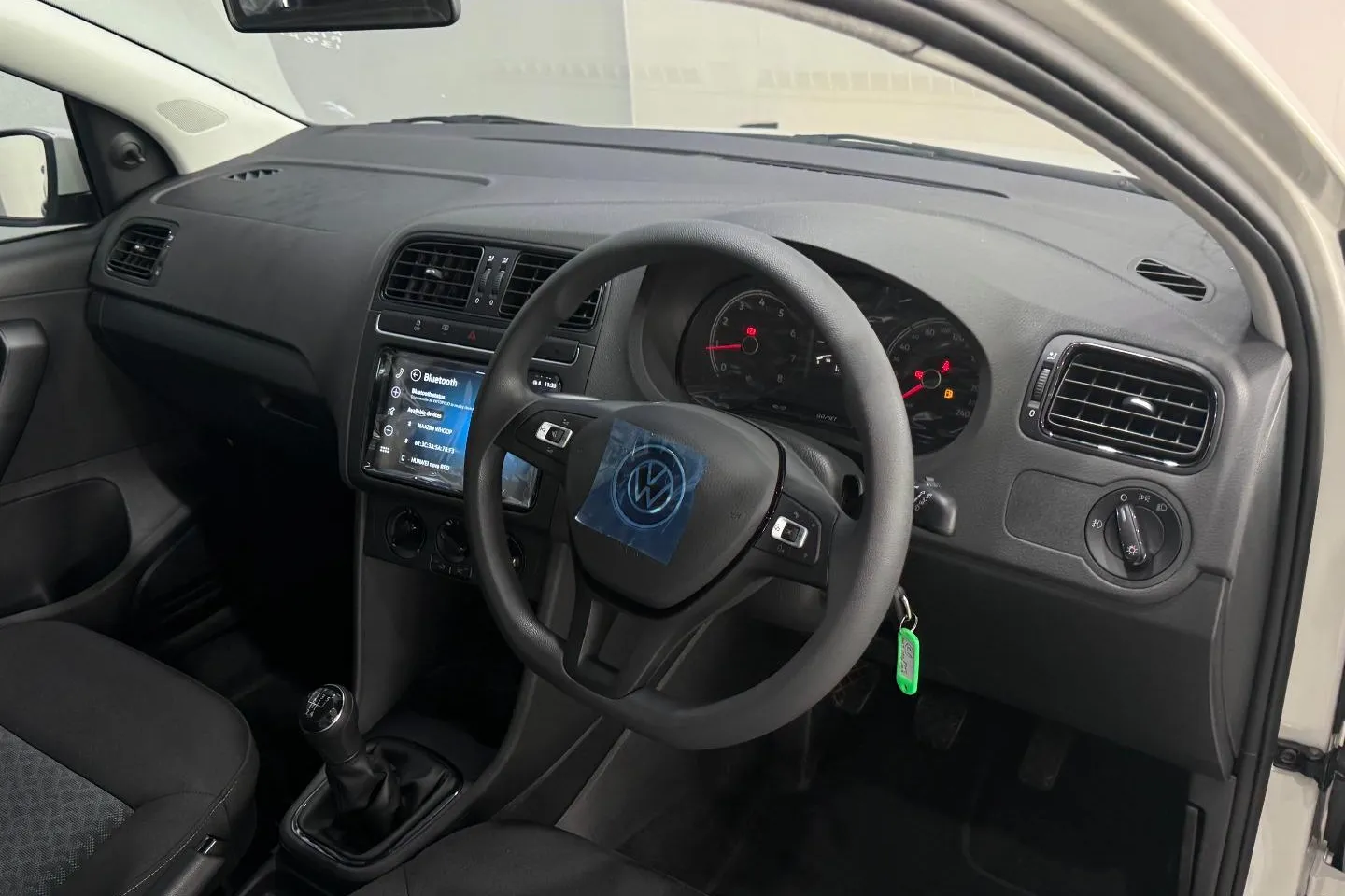 2026 Volkswagen Polo Vivo Hatch 1.4 Life, photo 17 of 20