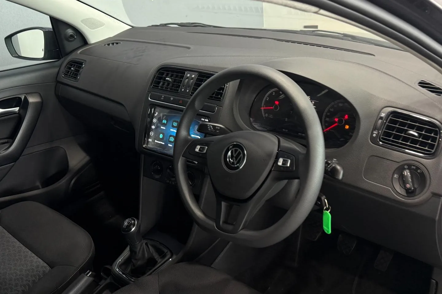 2026 Volkswagen Polo Vivo Hatch 1.4 Life, photo 22 of 24