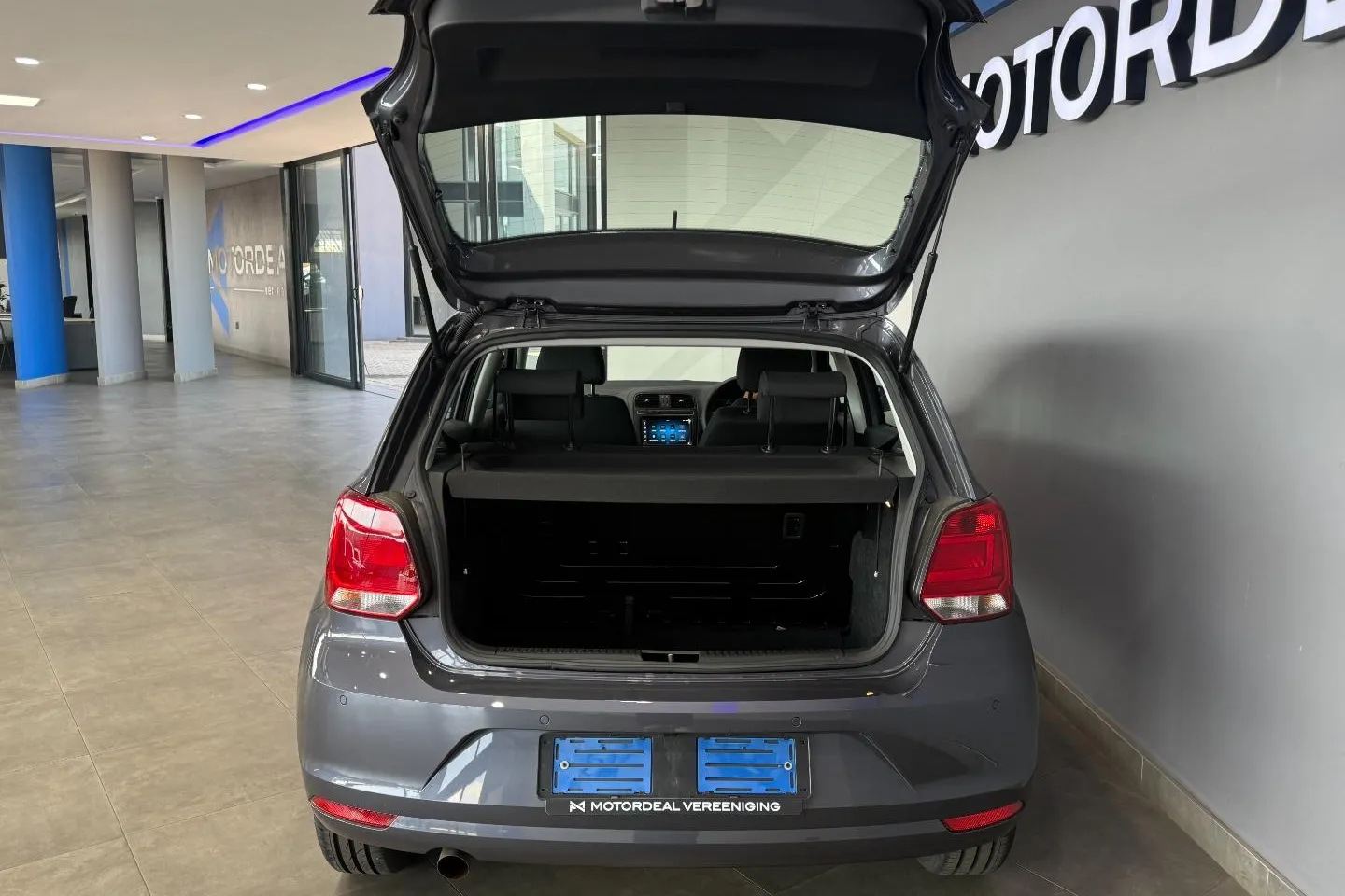 2026 Volkswagen Polo Vivo Hatch 1.4 Life, photo 7 of 13
